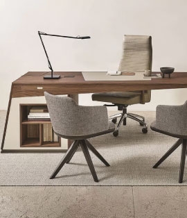 MIE DESK