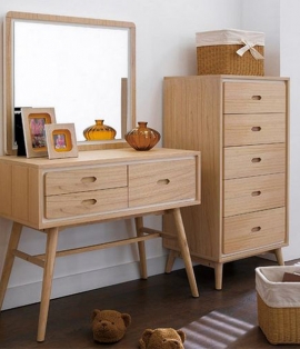 Bàn Trang Điểm DT10